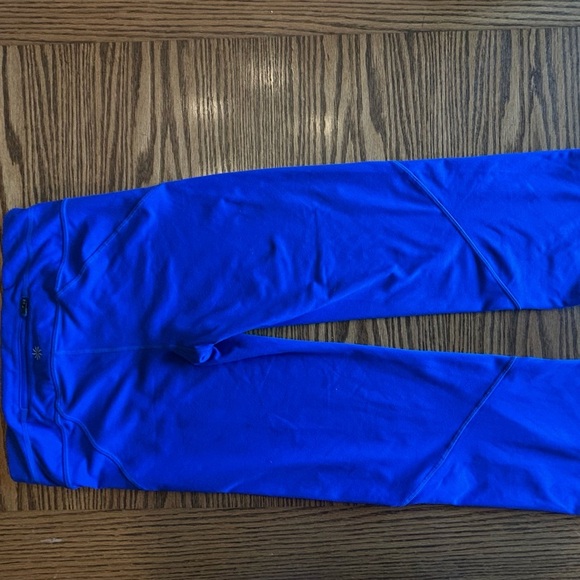 Athleta Vibrant Blue Women's Legging Capris with Back Zip Pocket Size S - Picture 8 of 8